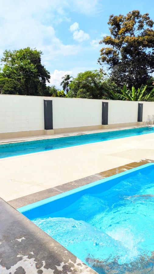 Apto Centro Ubatuba Com Varanda Gourmet, Suite E Piscina Exterior photo